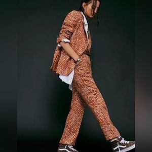 🆕✨Free People Maggie Suit in Toffee✨🆕